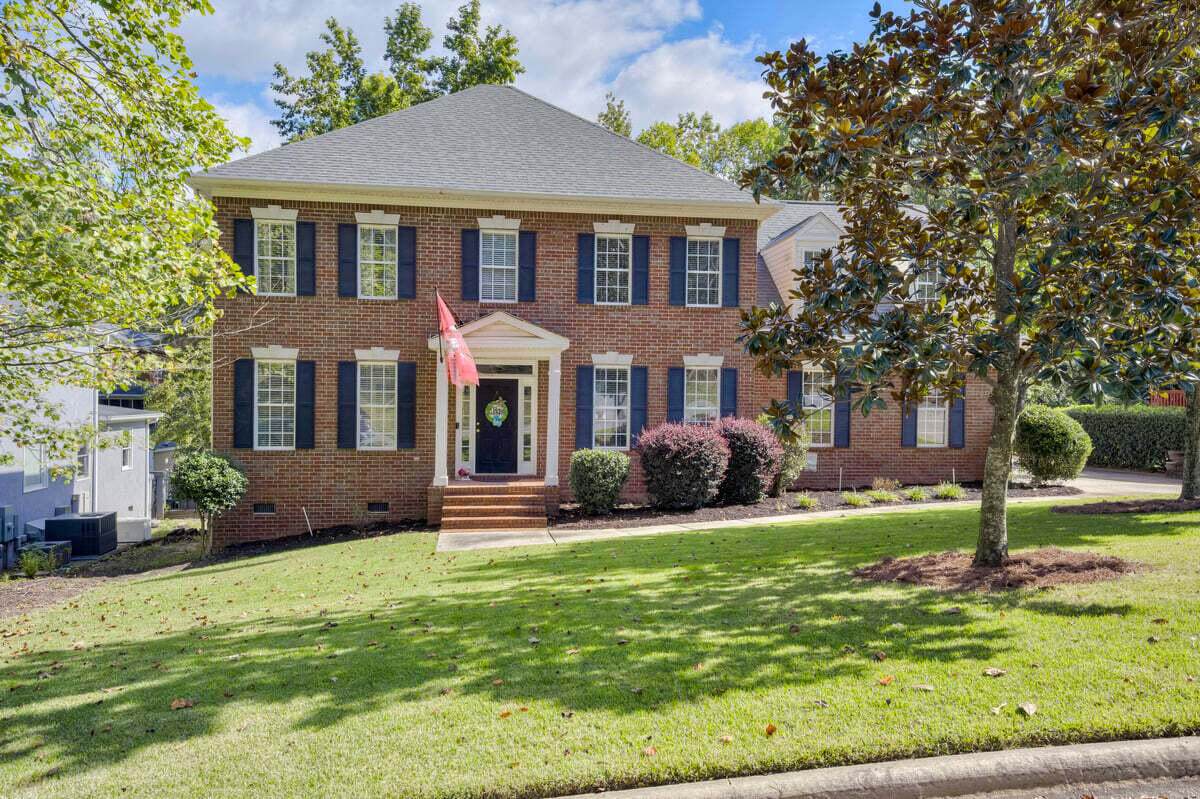 2032 Pheasant Creek Drive - Photo 1