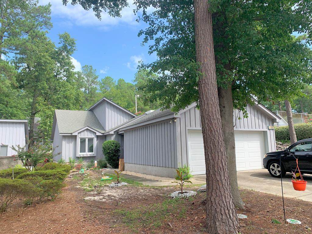3247 Summerchase Circle - Photo 1