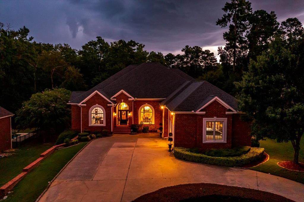 4196 Hannahs Crossing - Photo 1