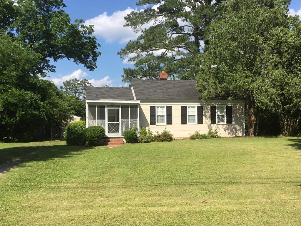 1033 Oleander Drive - Photo 1