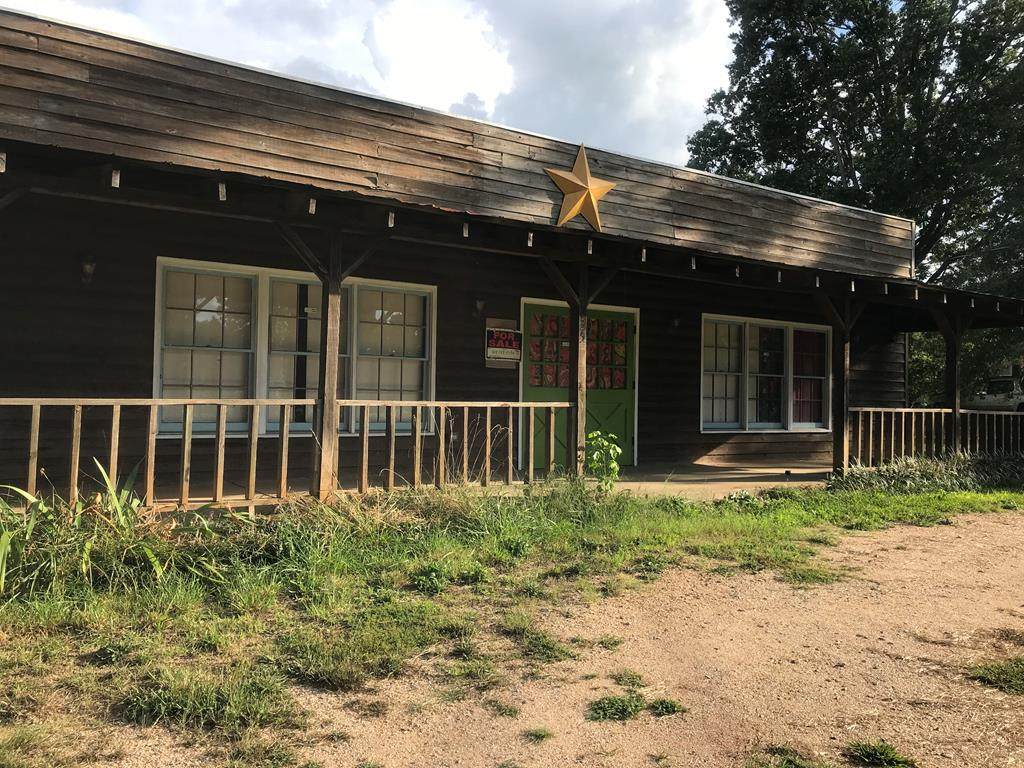 835 Monticello Road - Photo 1
