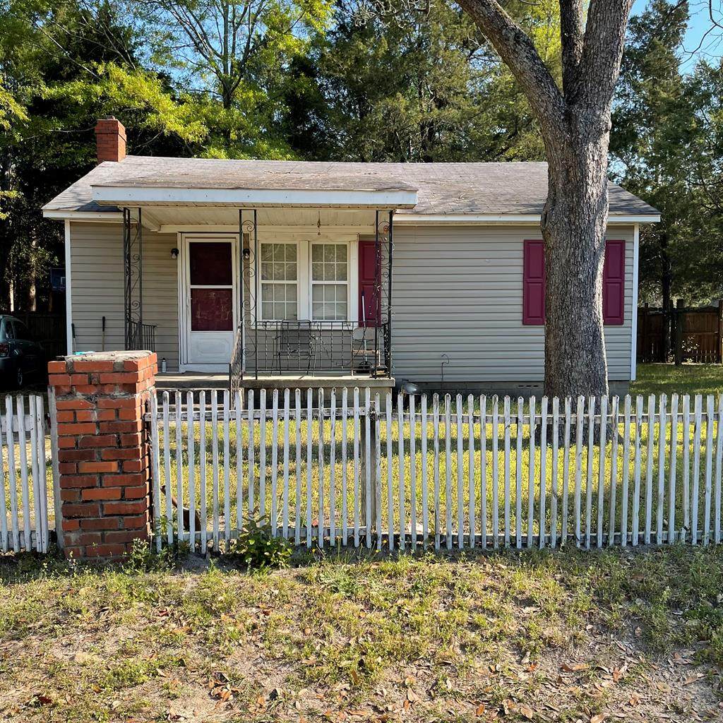 1744 Barbara Lane - Photo 1