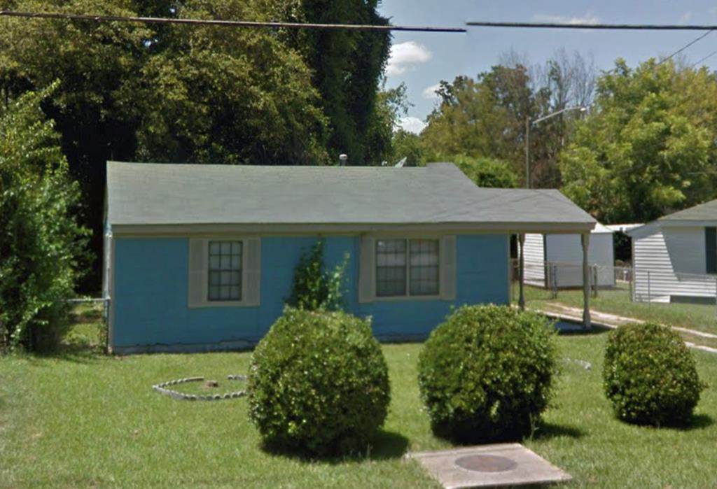 1312 Wallace Street - Photo 1