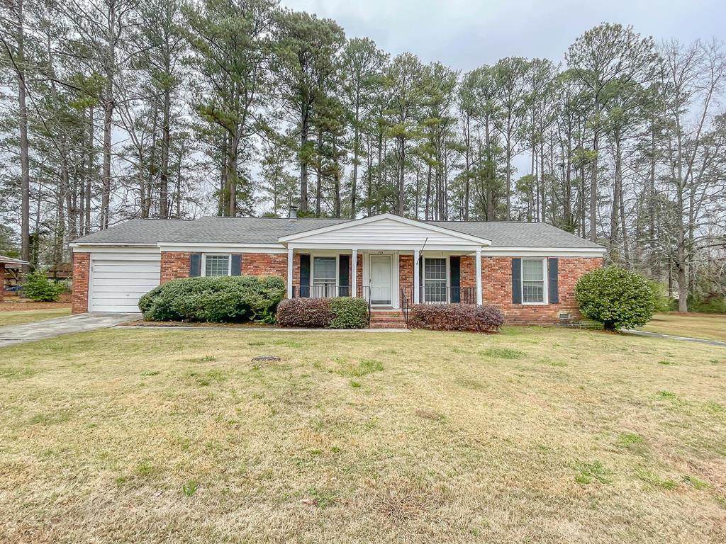 312 Stonewall Drive - Photo 1