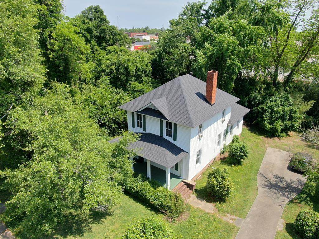 538 Jones Avenue - Photo 1