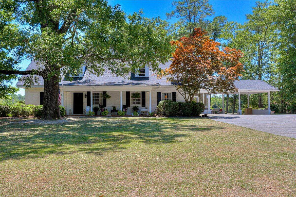 521 Lumpkin Street - Photo 1