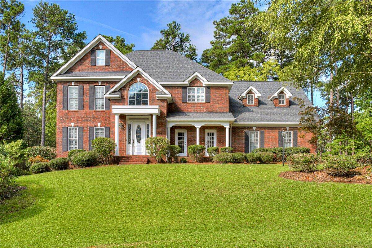 113 Hickory Point - Photo 1