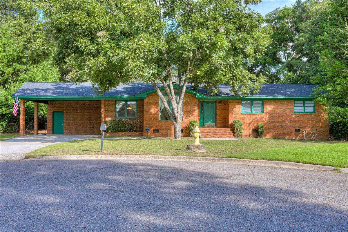 413 Goldfinch Court - Photo 1