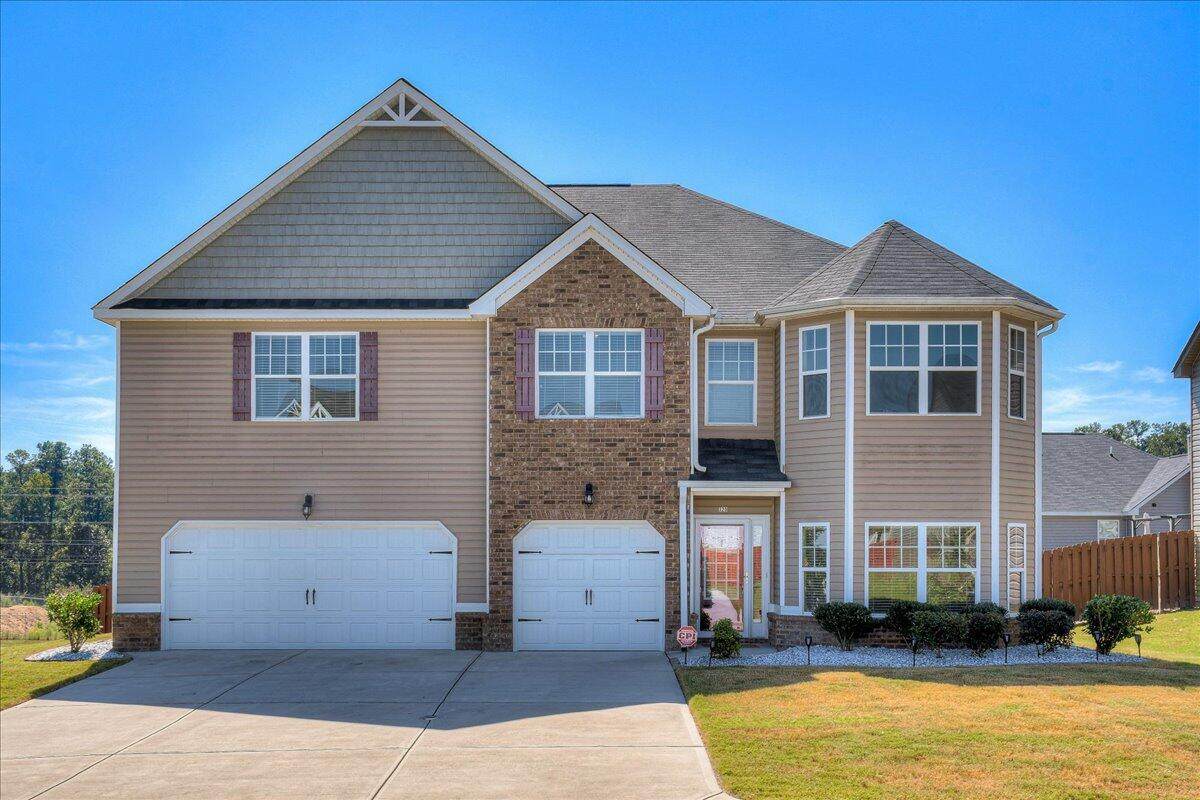 320 Stablebridge Drive - Photo 1