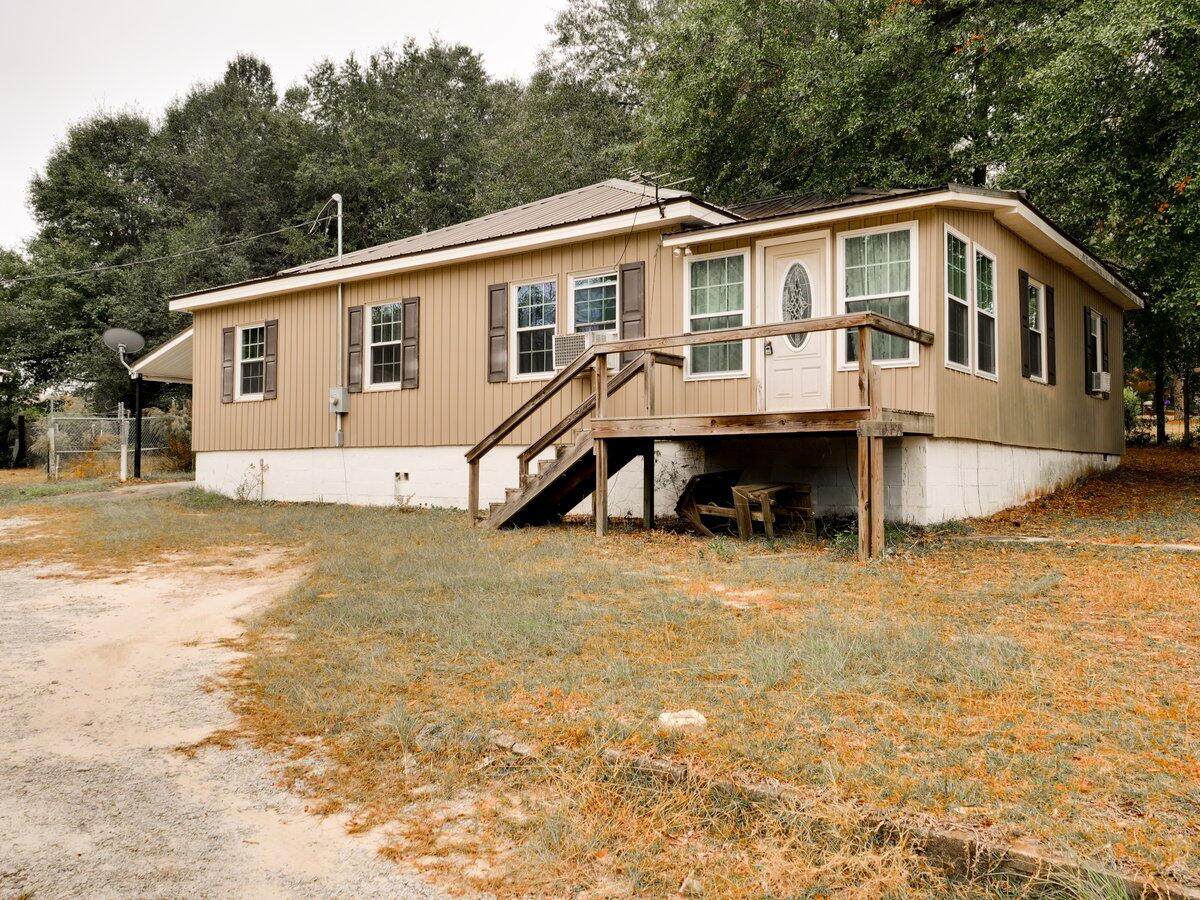 183 Main Street - Photo 1