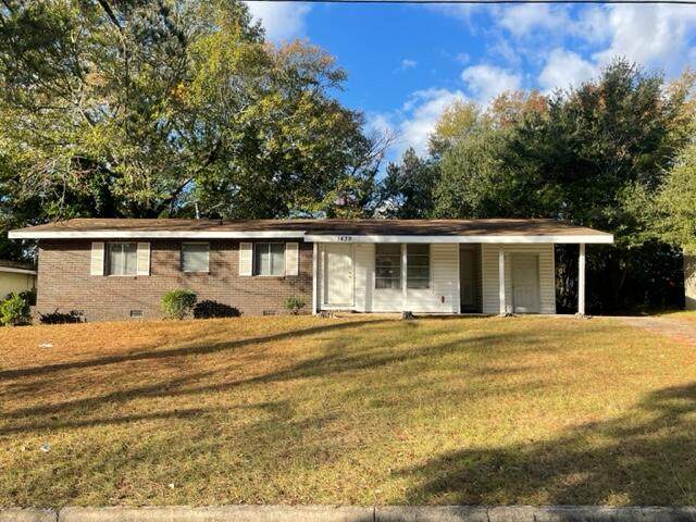 1439 Ridgewood Drive - Photo 1