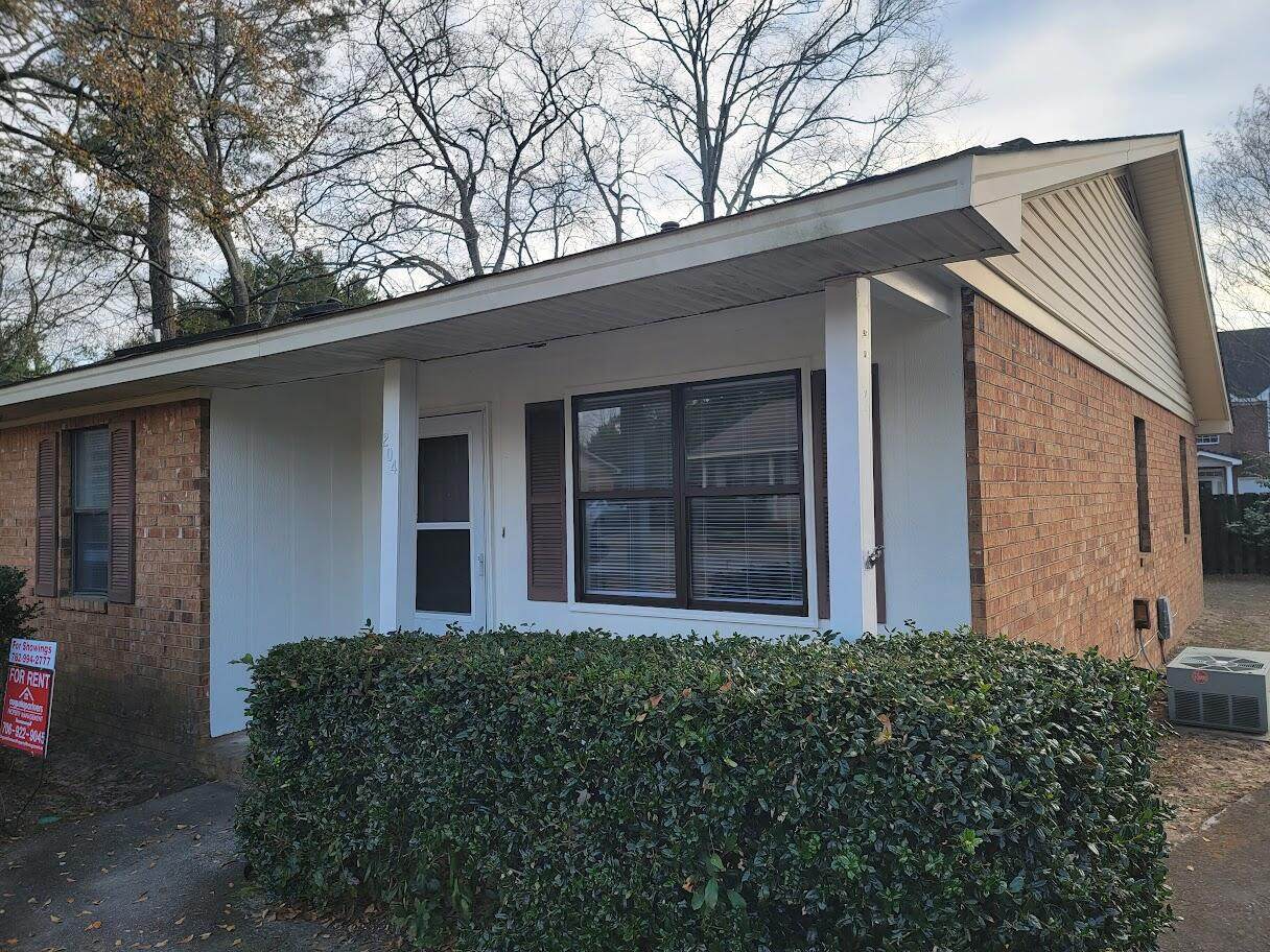 204 Flores Lane - Photo 1