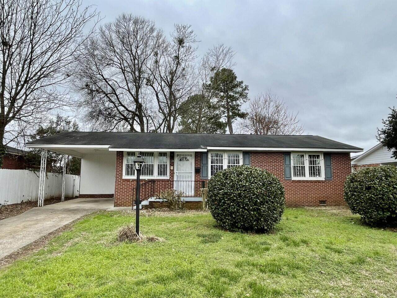 128 Walker Street - Photo 1