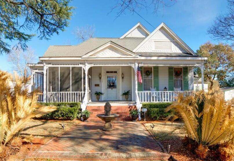 528 Liberty Street - Photo 1