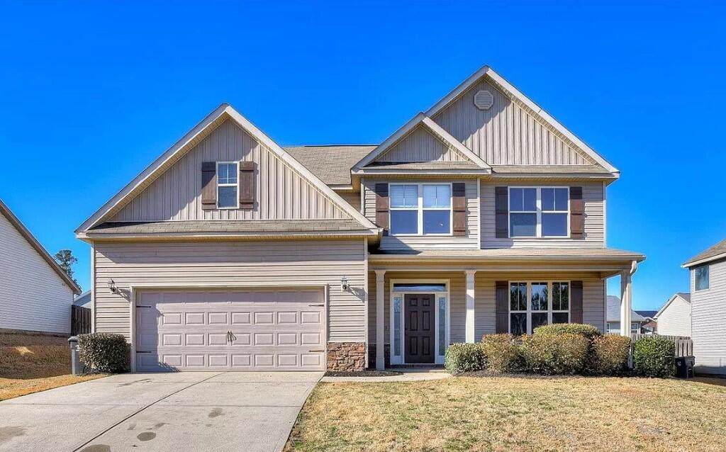1435 Summit Way - Photo 1
