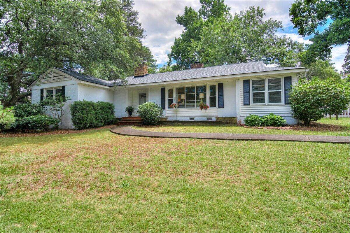 2210 Glendale Road - Photo 1