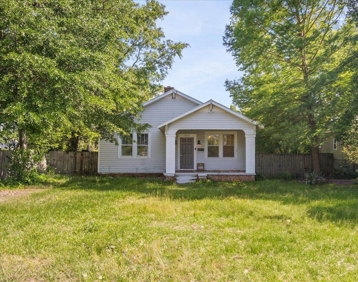 1823 Starnes Street - Photo 1