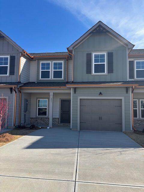 541 Yuma Lane - Photo 1