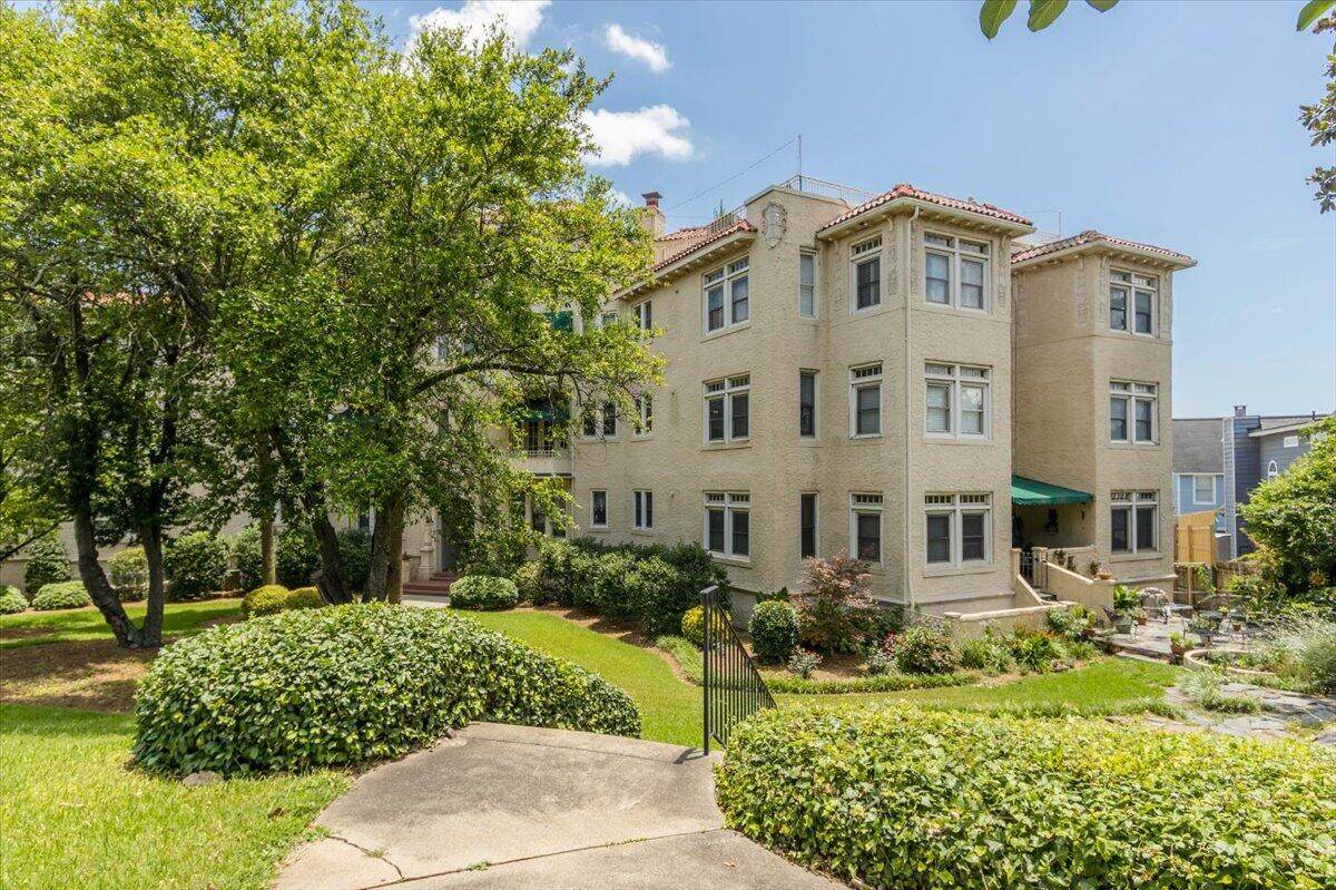 2068 Walton Way - Photo 1