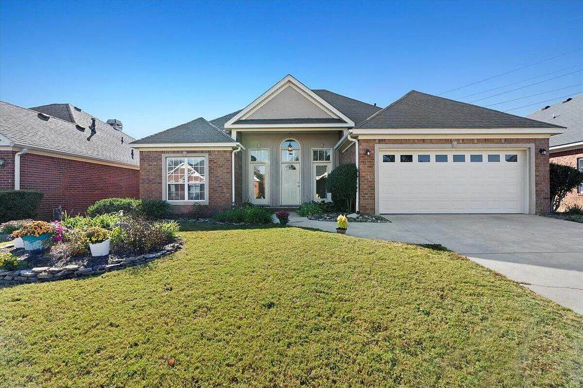 2210 Larks Court - Photo 1