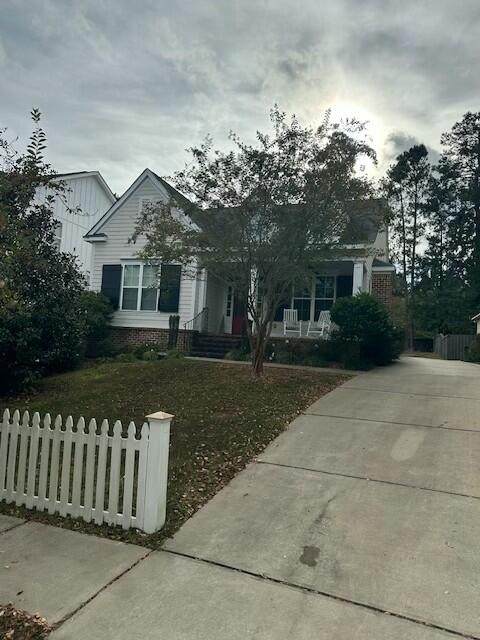 1005 Mitchell Lane - Photo 1