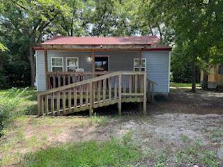 506 Holly Drive - Photo 1