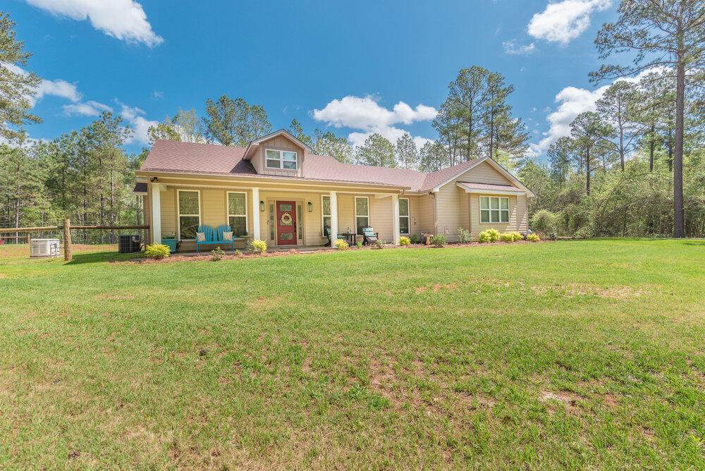 2090 Elberton Highway - Photo 1