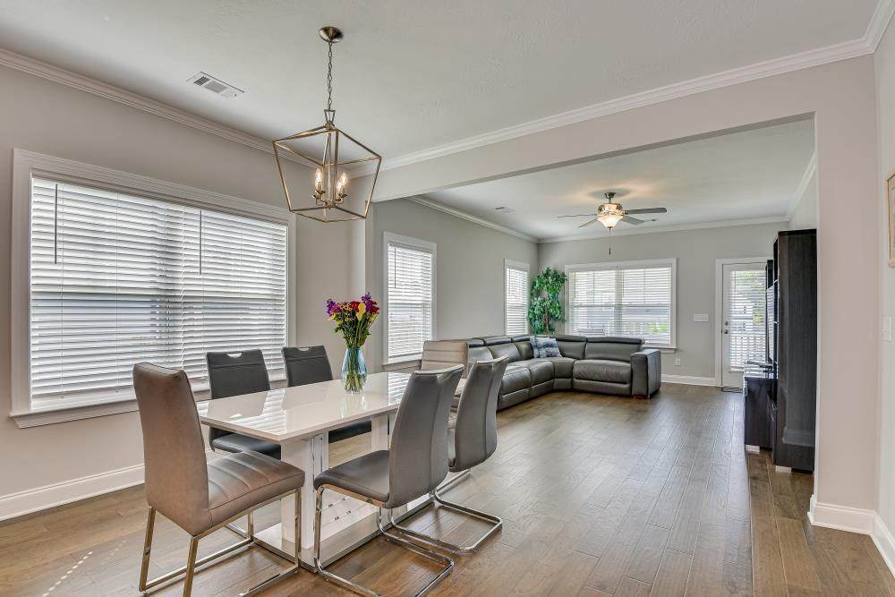 3192 Wayne Drive - Photo 1