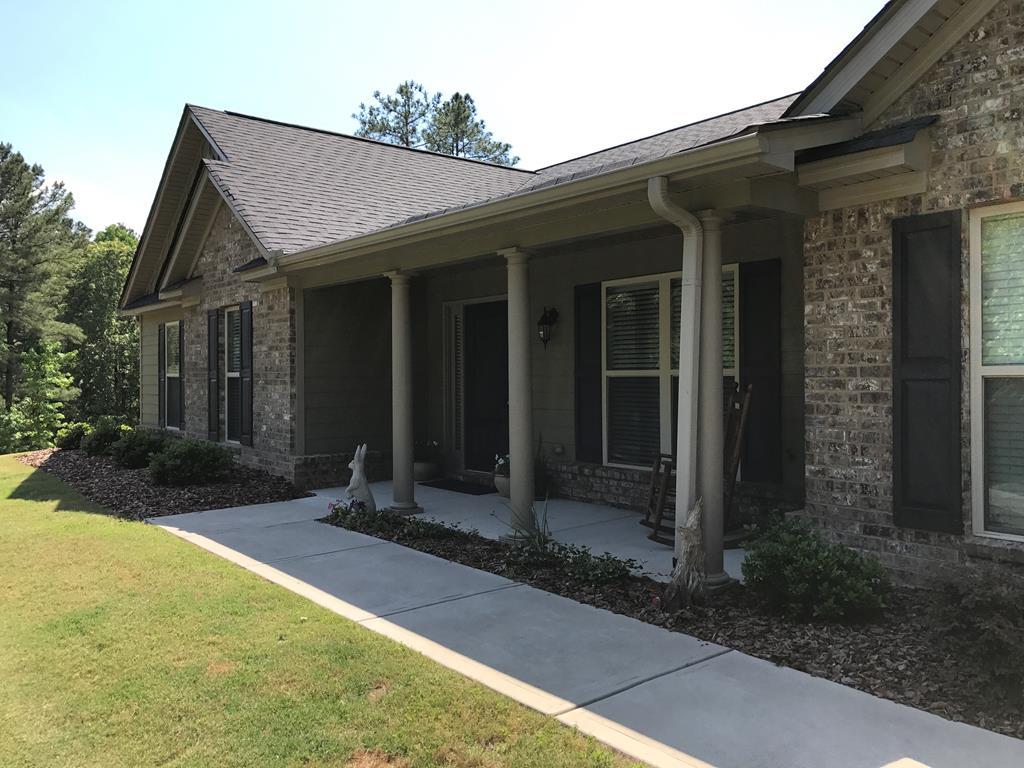 137 Evergreen Lane - Photo 1