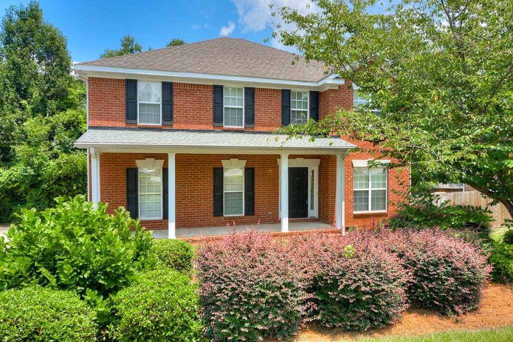827 Woodberry Drive - Photo 1
