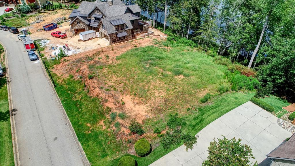 1060 Peninsula Crossing - Photo 1