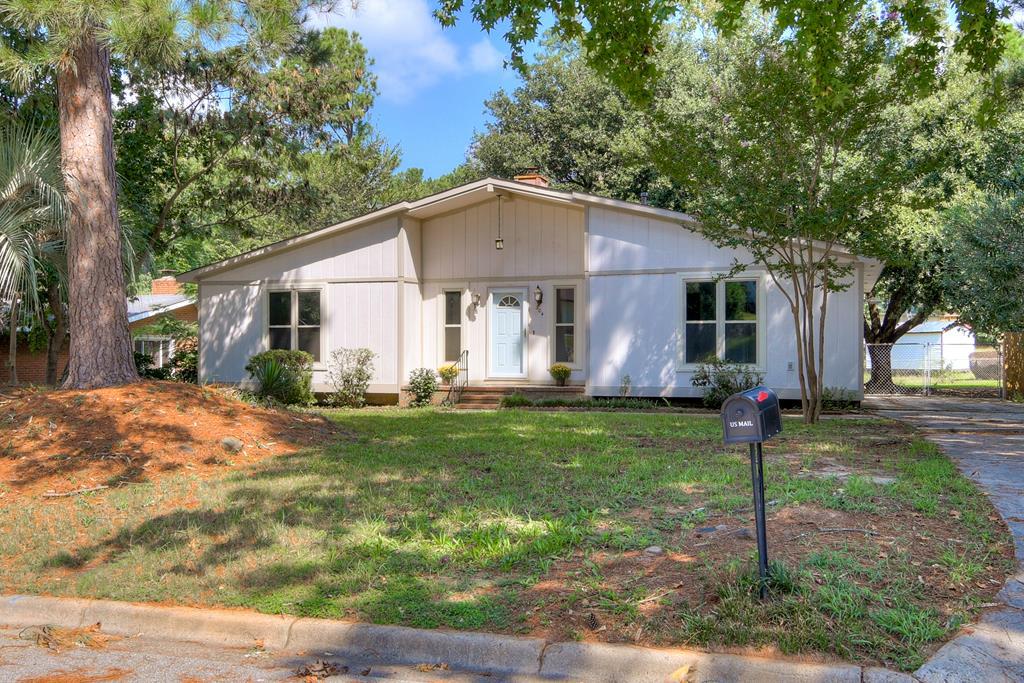 304 E Wynngate Drive - Photo 1