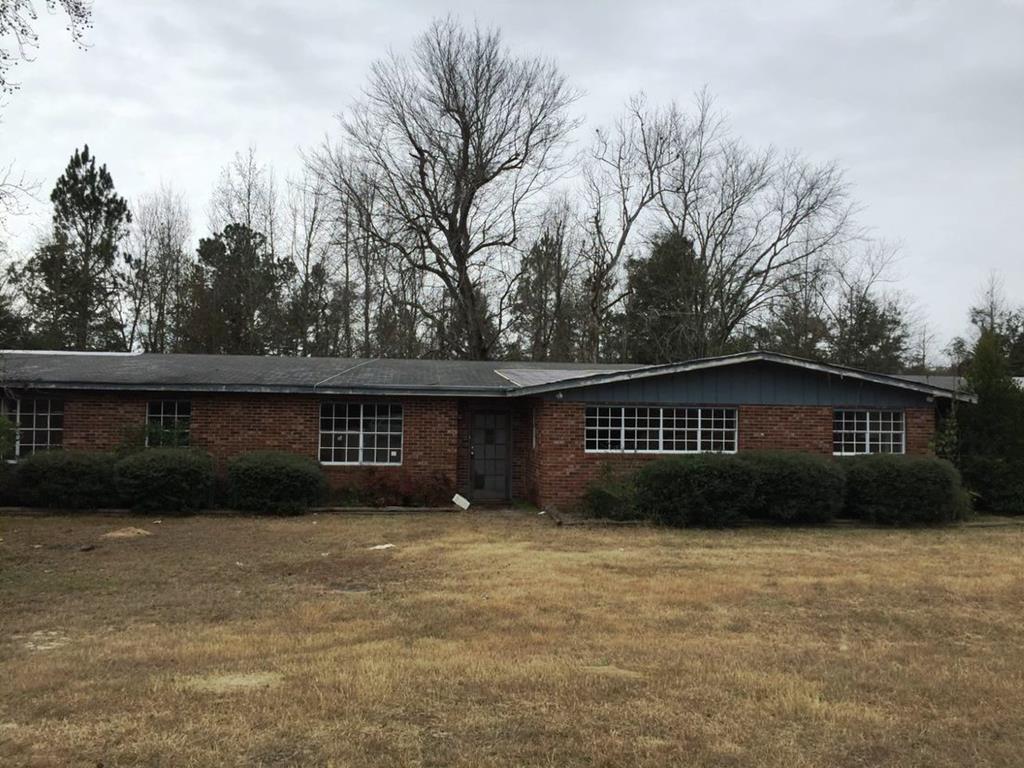 1777 Waynesboro Hwy - Photo 1