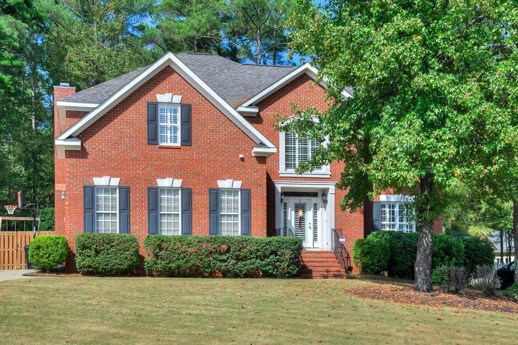 984 Shadwell Drive - Photo 1