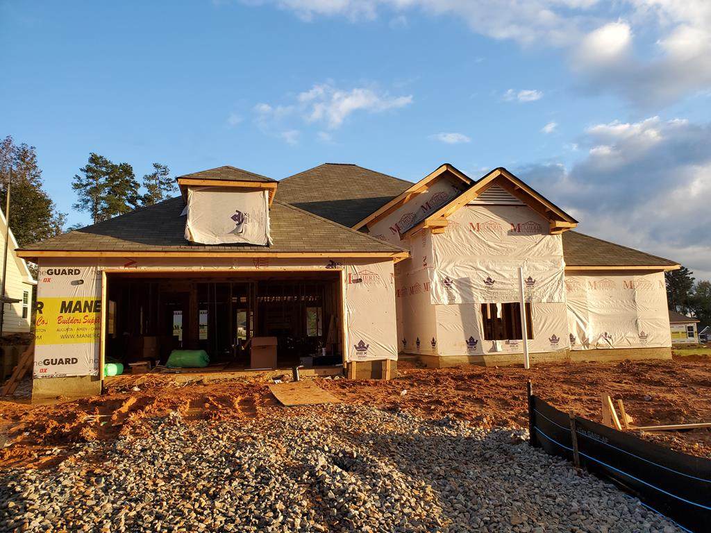 151 Bonhill Street - Photo 1