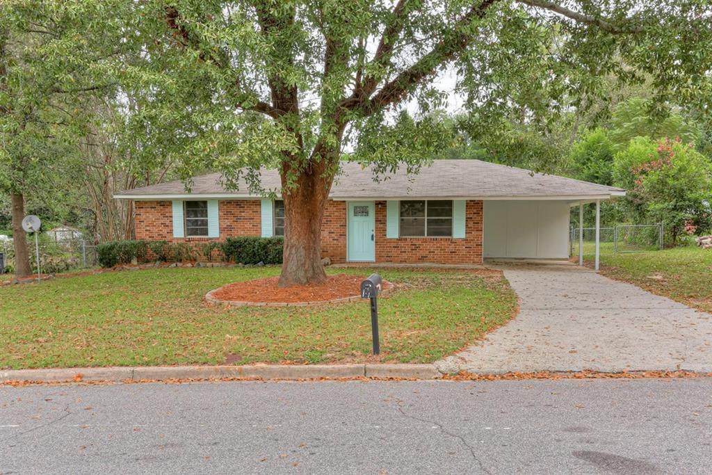 542 W Hugh Street - Photo 1