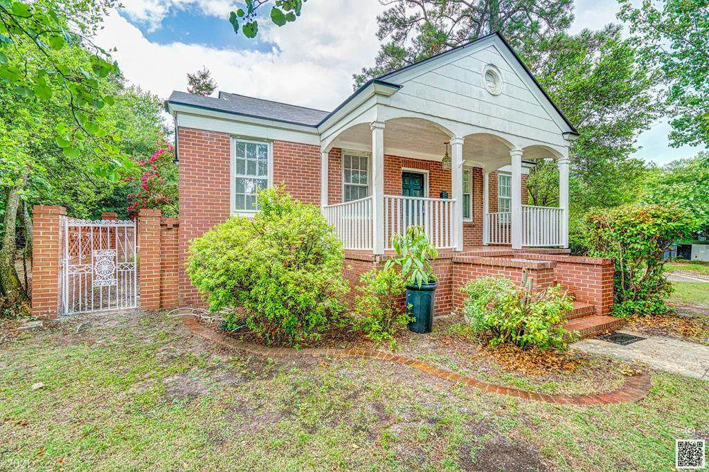 1417 Heard Avenue - Photo 1