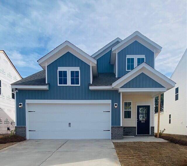 925 Tess Street - Photo 1