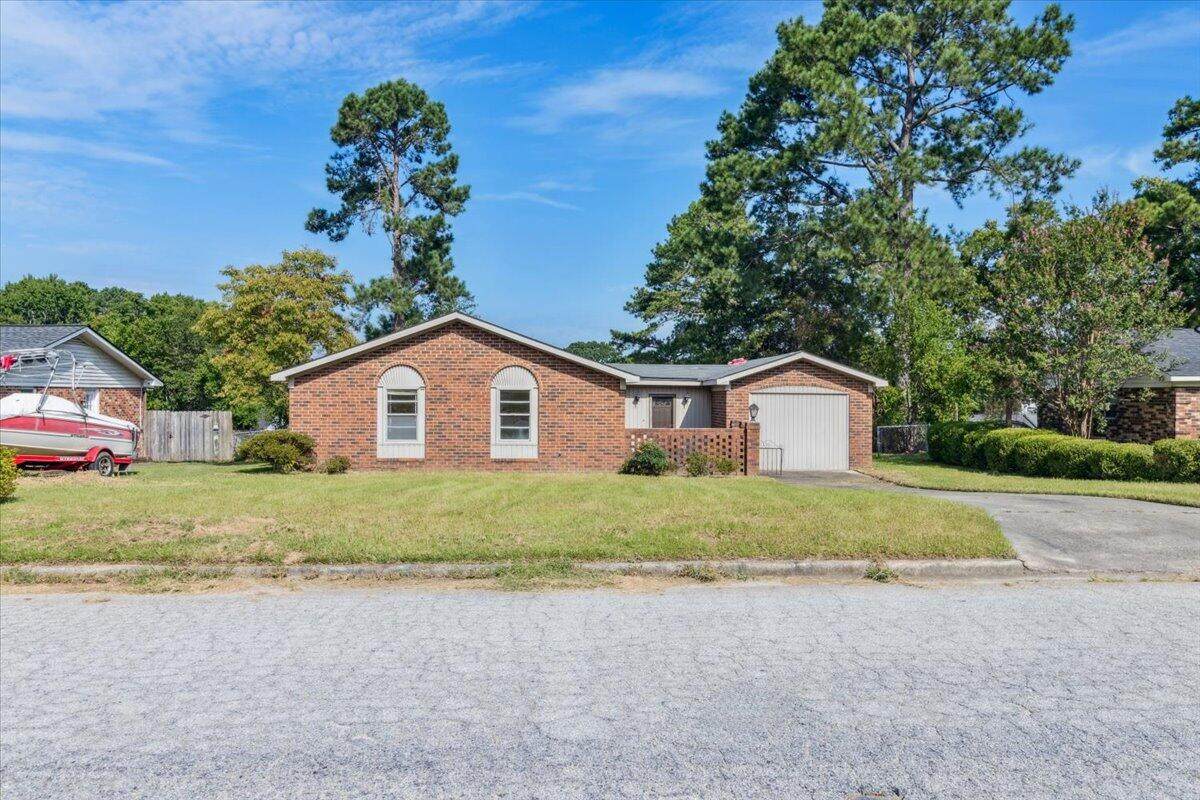 109 Highview Drive - Photo 1