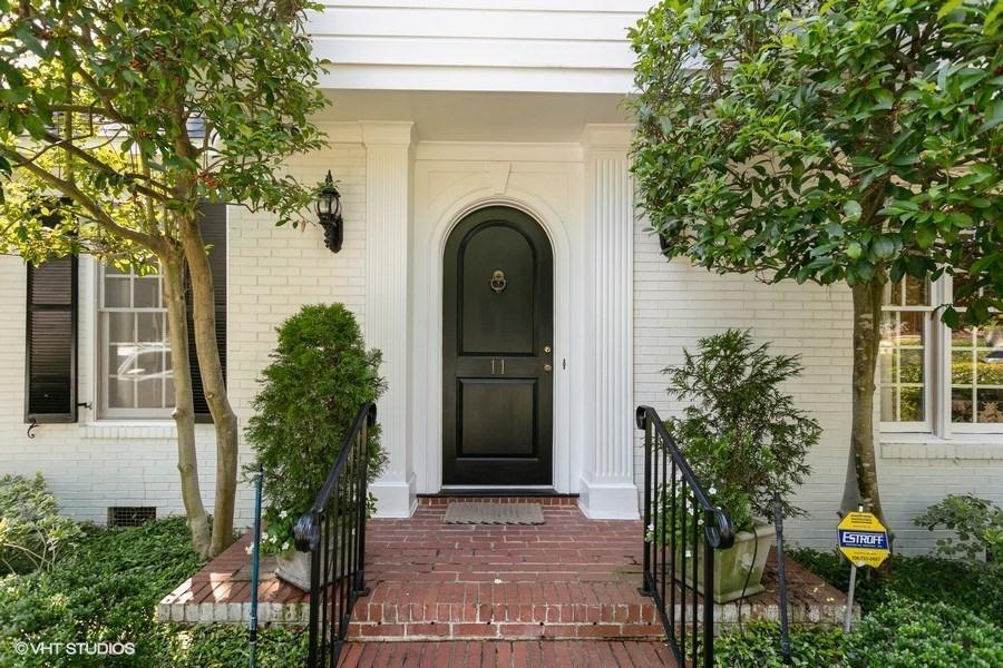11 Conifer Square - Photo 1