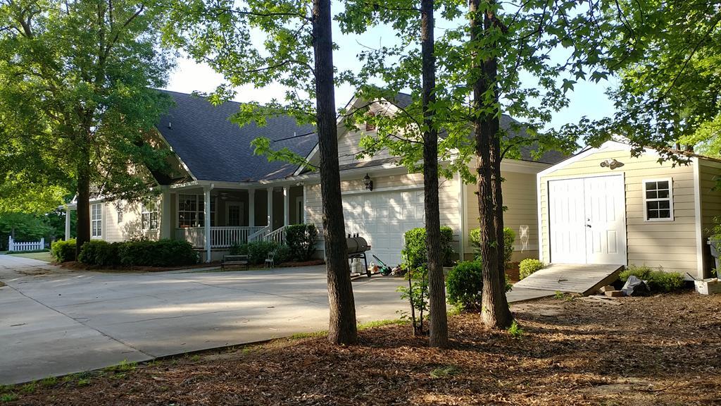 911 Mitchell Lane - Photo 1
