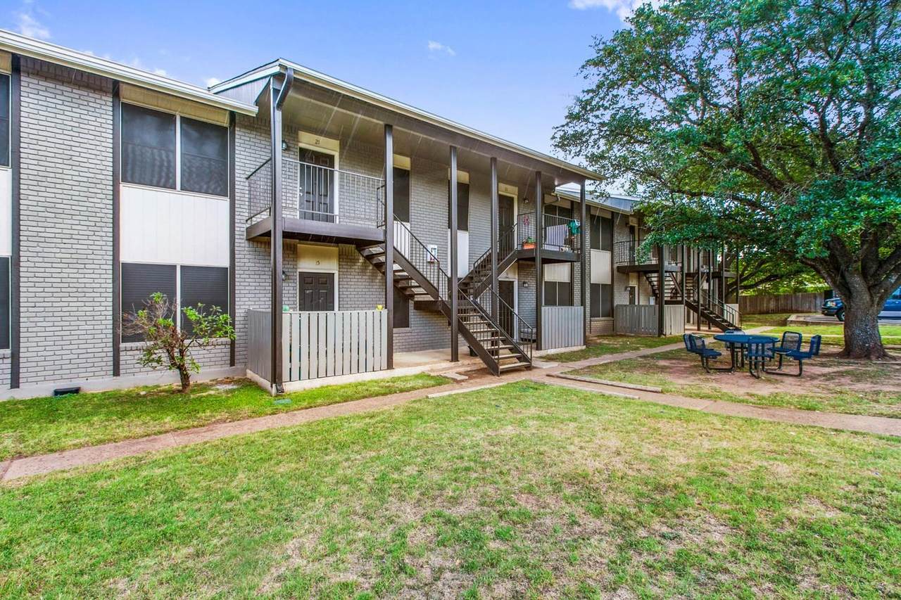 11519 Pecan Creek Pkwy - Photo 1