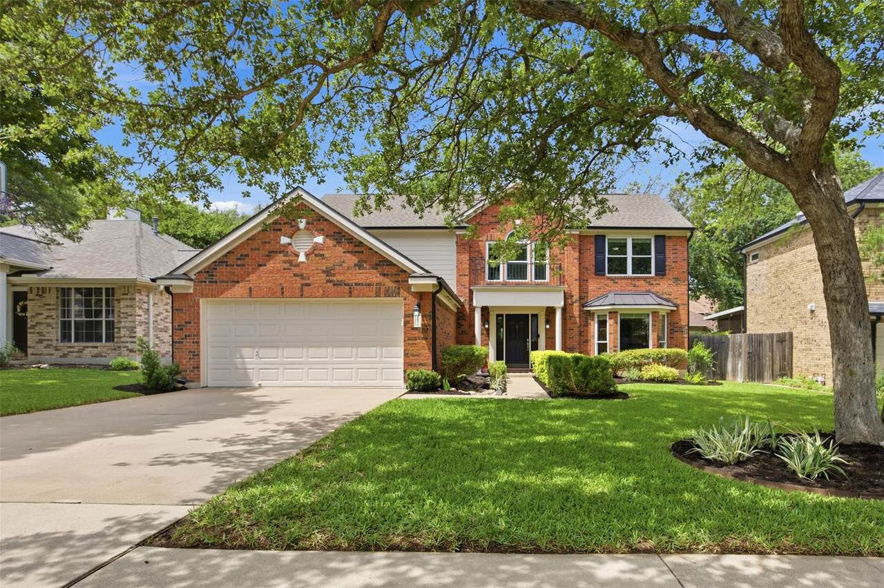 2212 Mockingbird Dr - Photo 1
