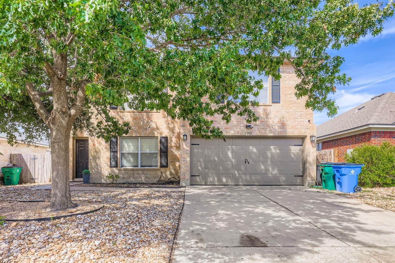 1202 Hughmont Dr - Photo 1