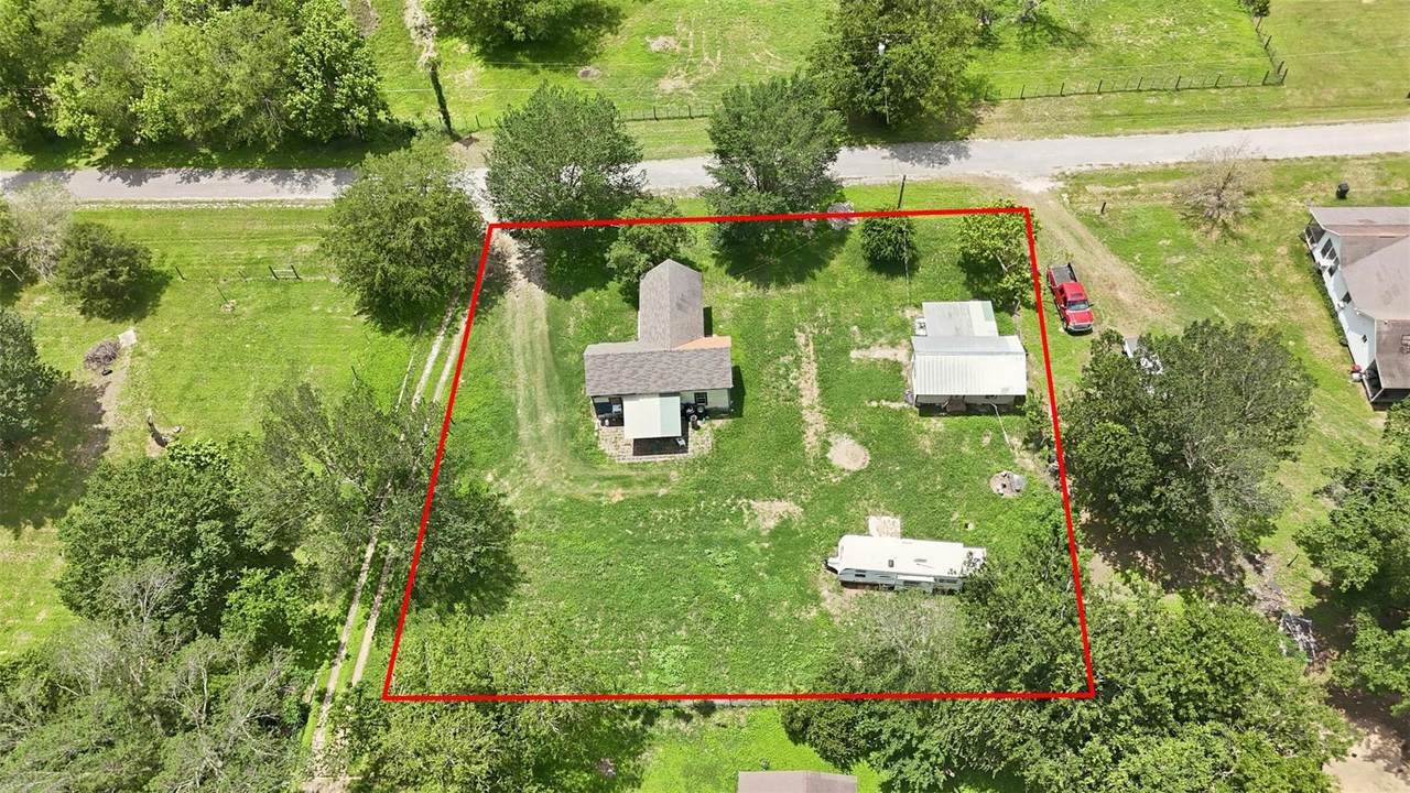 148 Brenham St - Photo 1