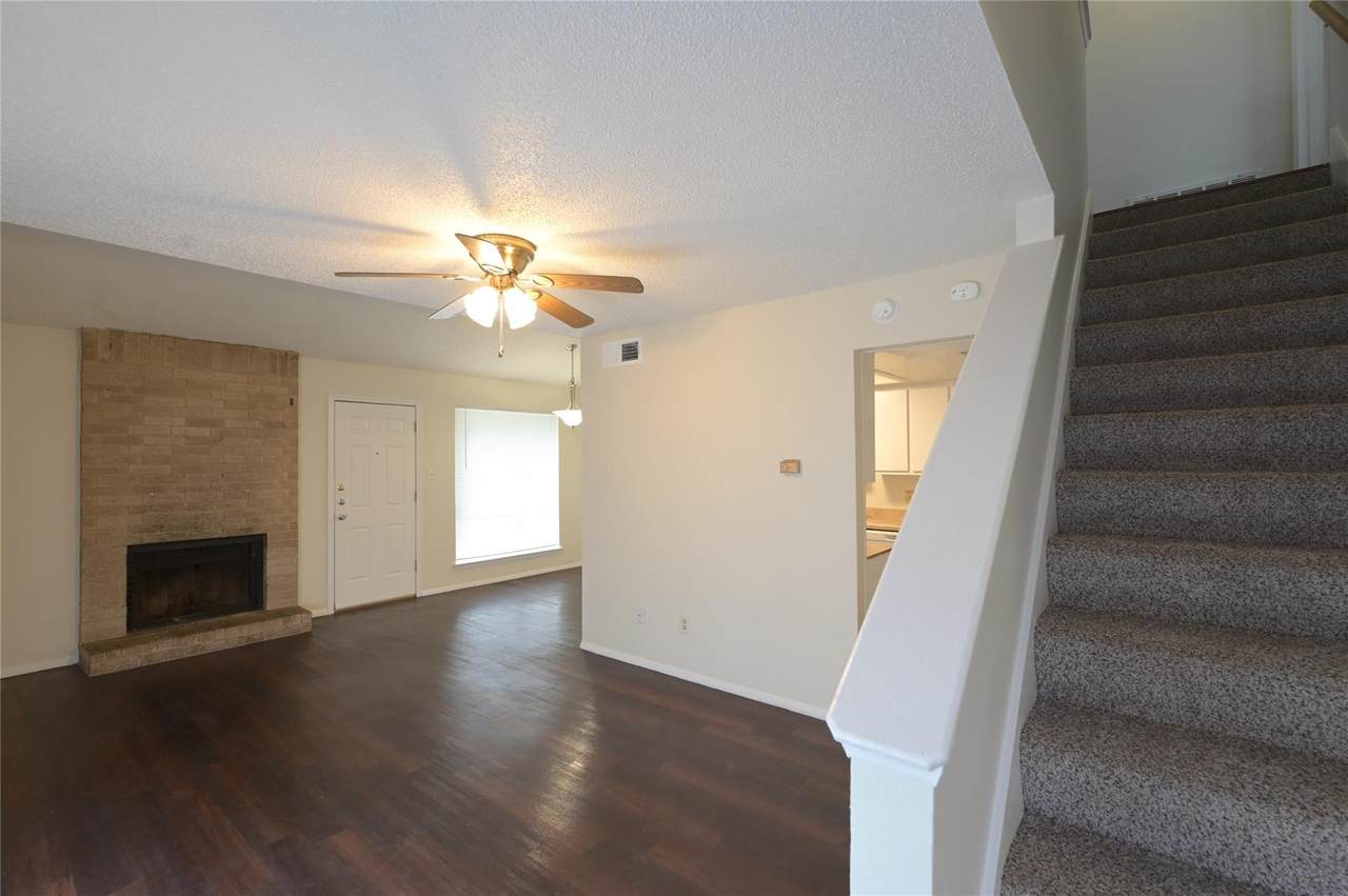 4713 Teri Rd - Photo 1