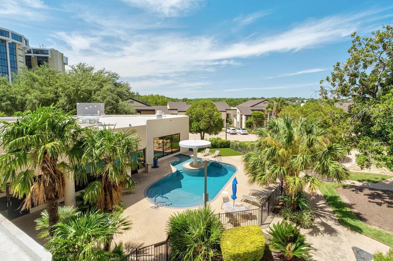 40 Interstate 35 - Photo 1