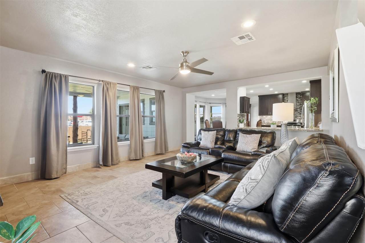 13112 Dearbonne Dr - Photo 1