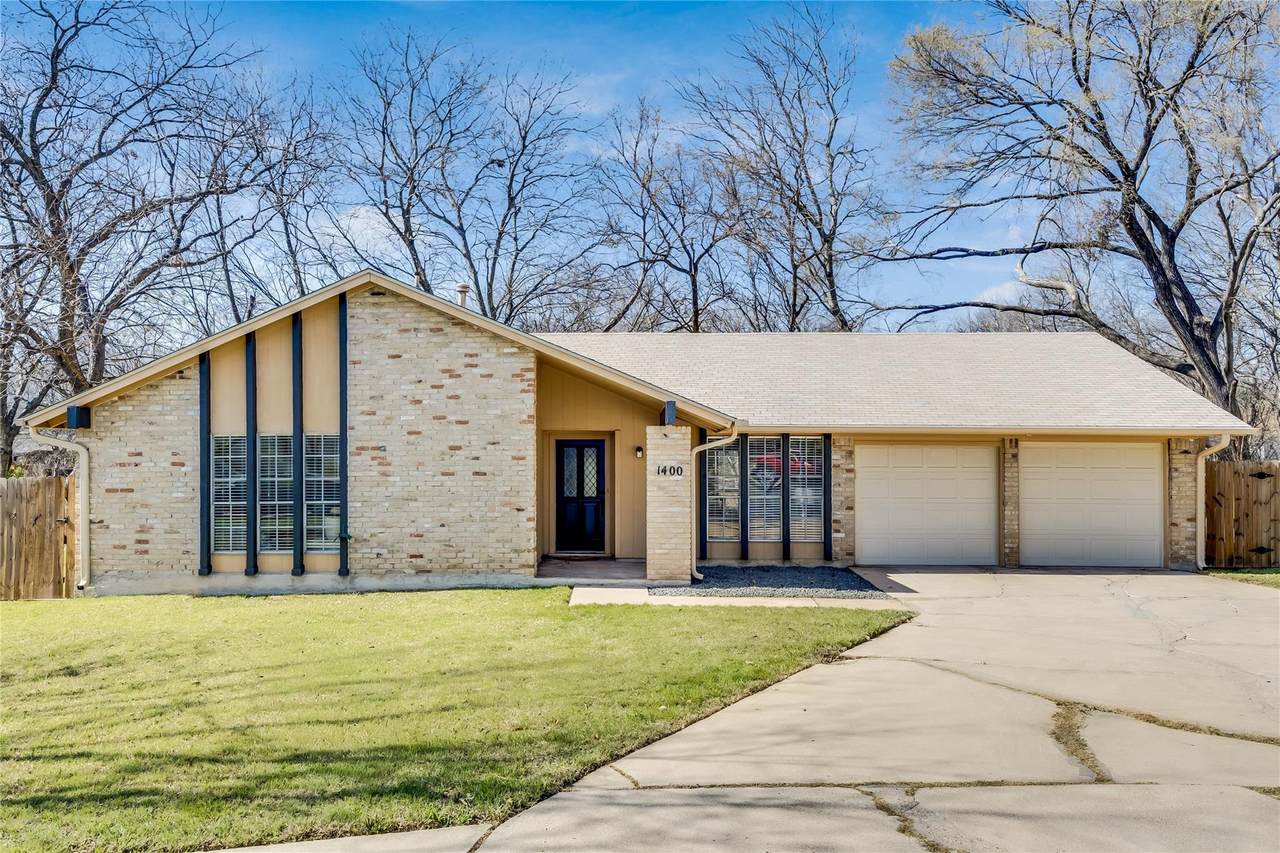 1400 Brighton Cir - Photo 1