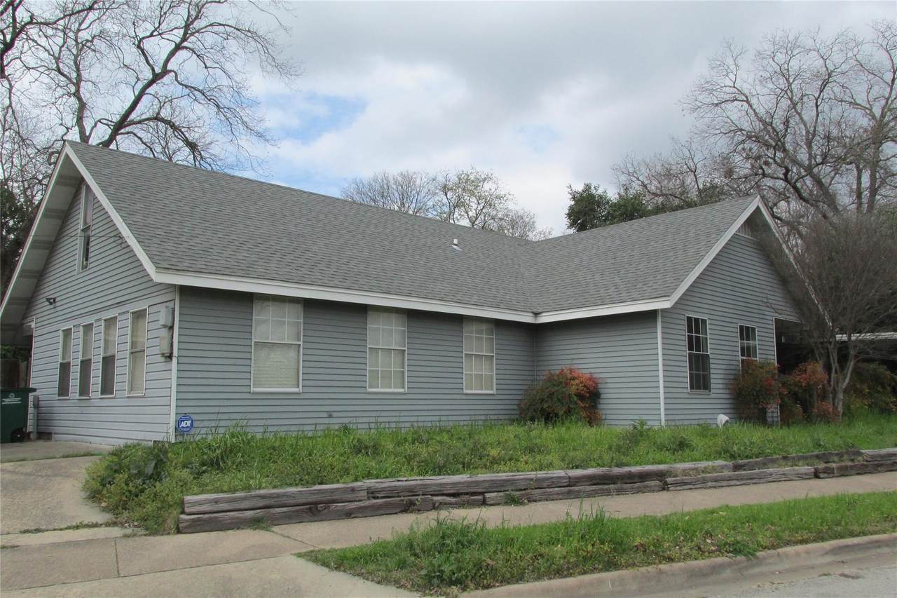 1500 Cullen Ave - Photo 1